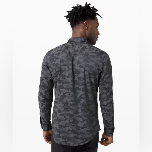 Lululemon Down to the Wire Men’s Camo Longsleeve Button-Up - Picture 2 of 9